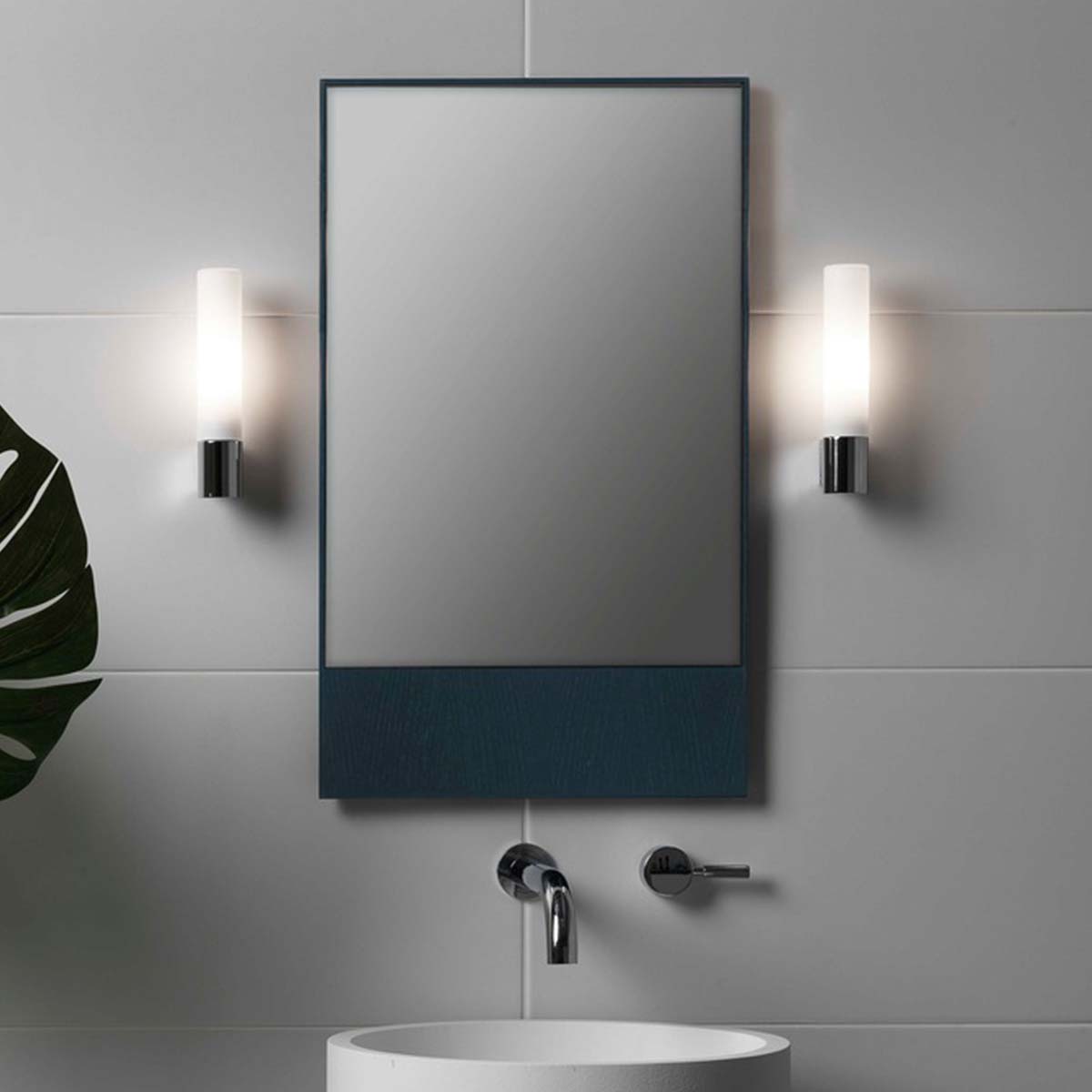 Bathroom wall deals lights homebase