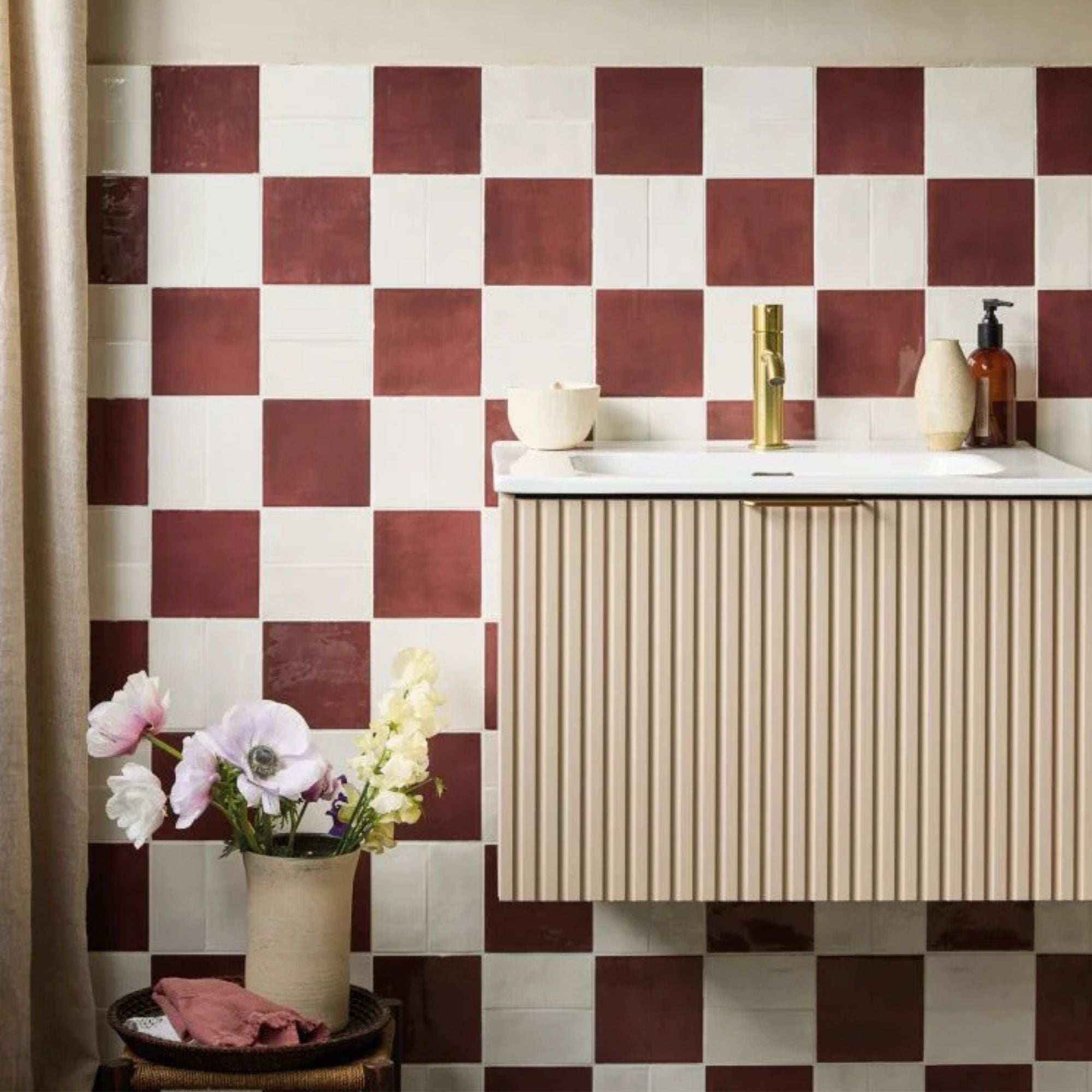 palmaria piuma wall tile 6x12cm in gloss finish at deluxe bathrooms