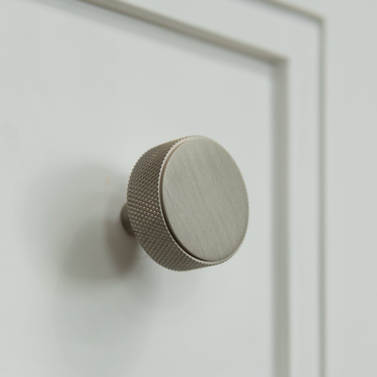 Designer Knurled Vanity Unit Knob - Single