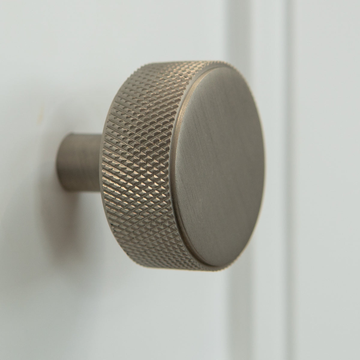 Designer Knurled Vanity Unit Knob Satin Nickel