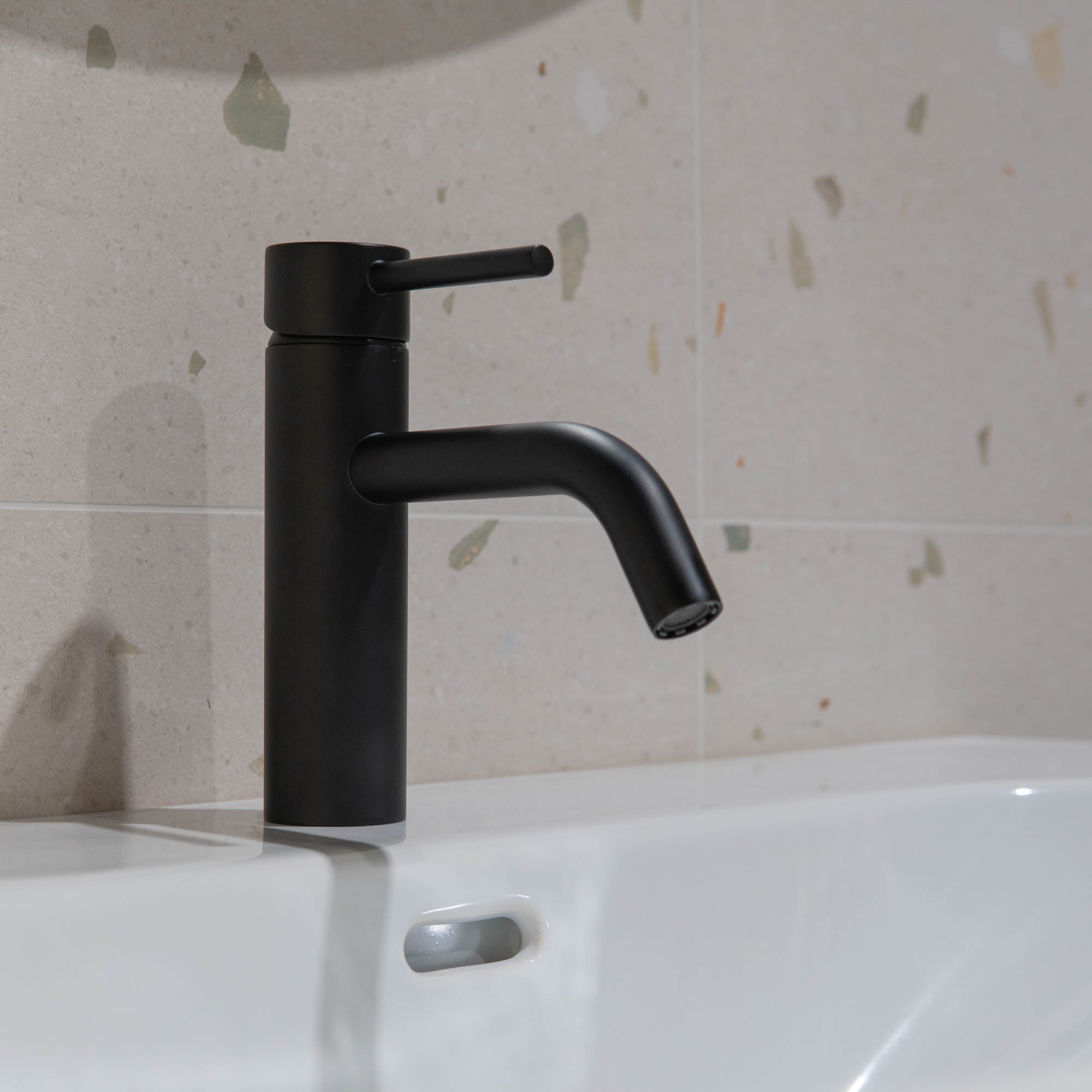 Granlusso Portobello Basin Mixer With Click-Clack Waste - Matt Black