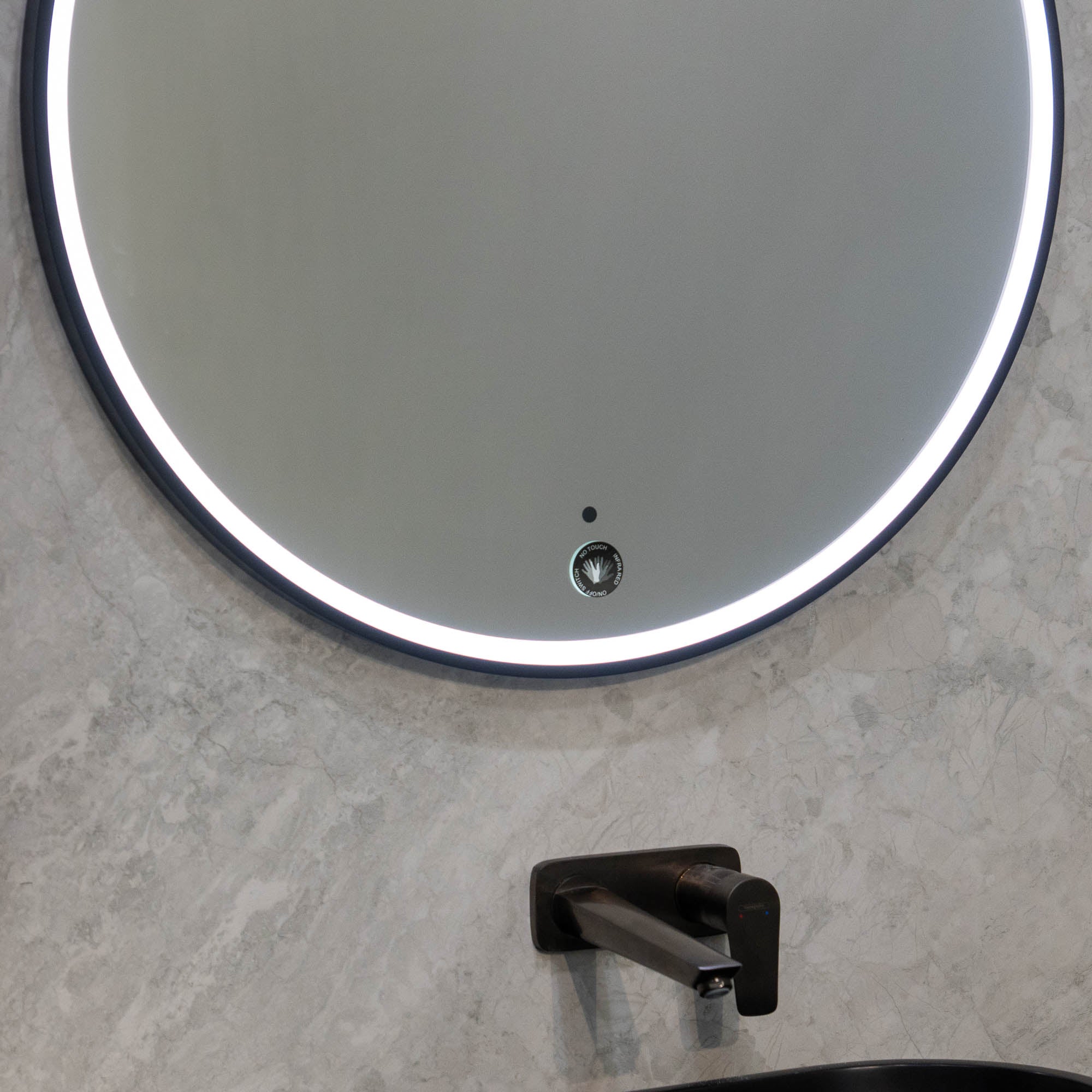 Granlusso Rocco Round LED Mirror with Matt Black Frame