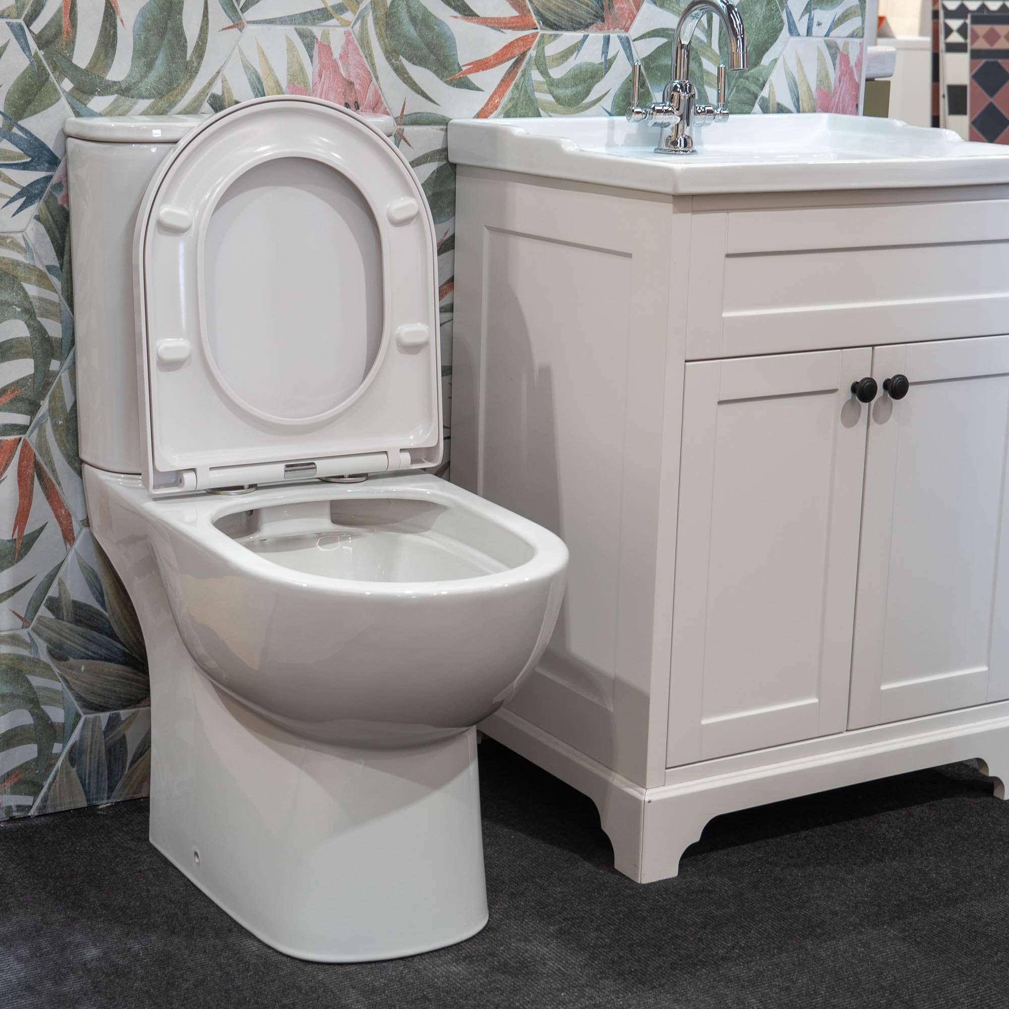 Granlusso Serenity Rimless Open Back Comfort Height Close Coupled Toilet with Soft Close Quick Release Seat