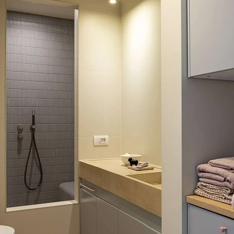 Linea Latte Kit-Kat Wall & Floor Mosaic Tile 30x29cm Gloss