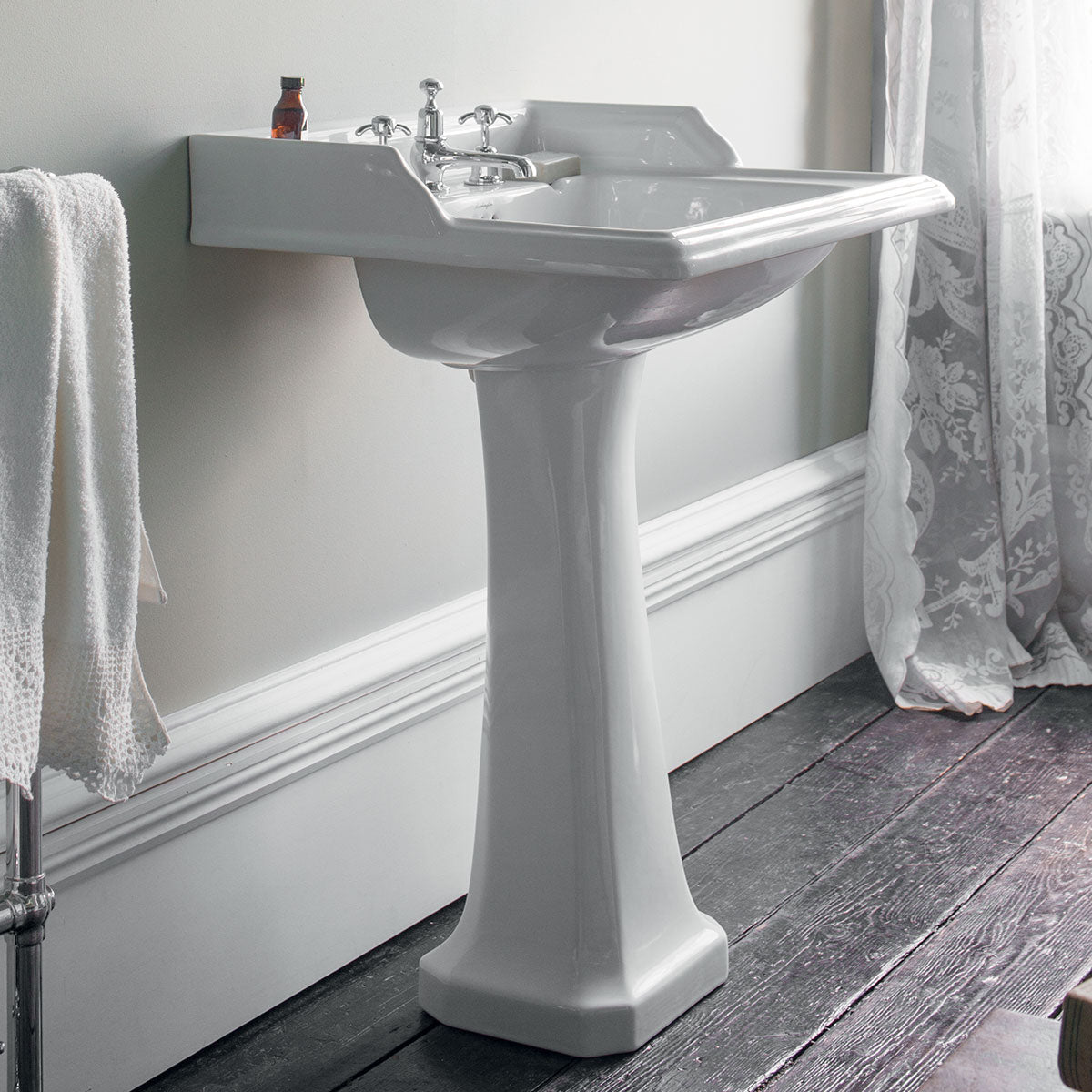 Burlington Classic 650m White Rectangular Basin With Standard Pedestal Feature Deluxe Bathrooms Ireland