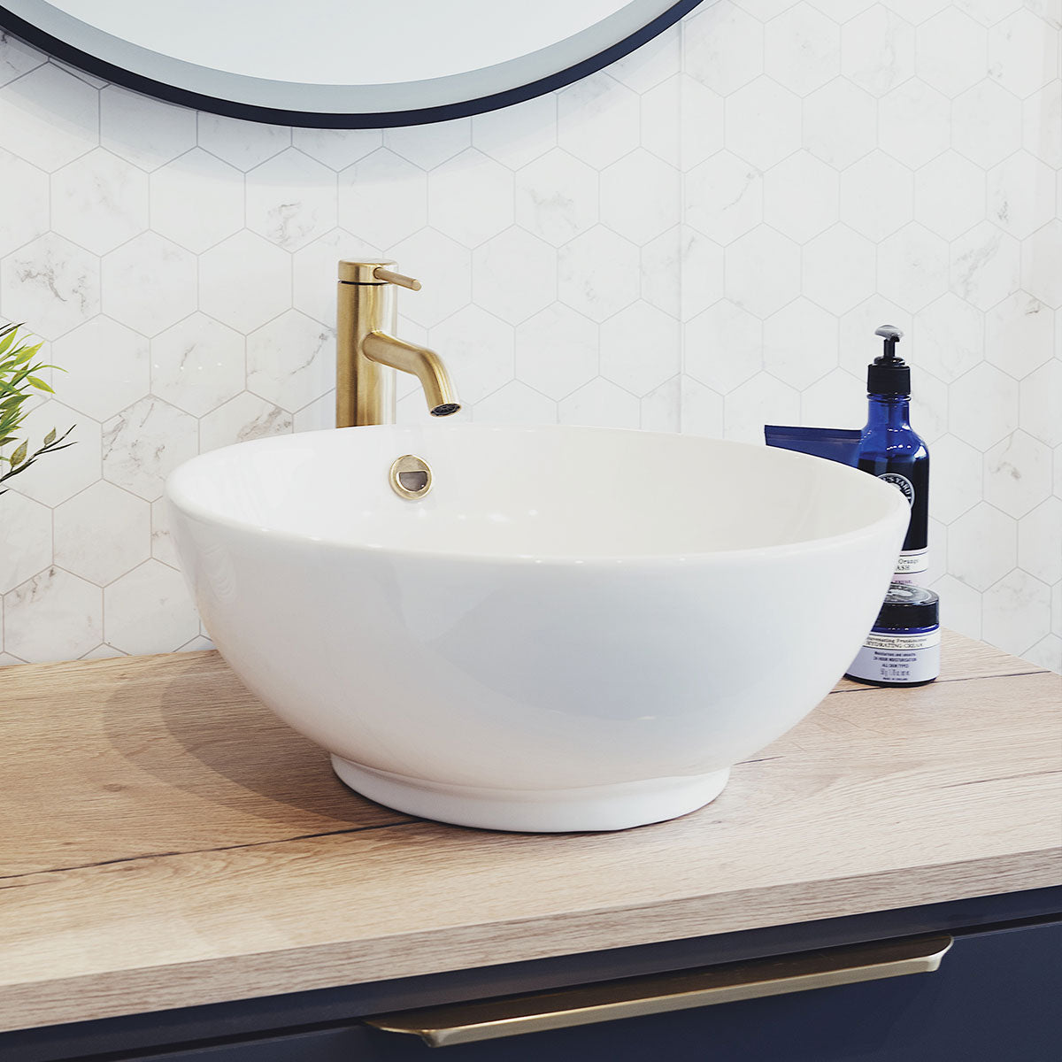 ovalle countertop round basin white feature